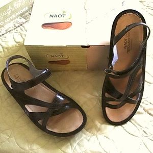 ,Naot sandals like new!
